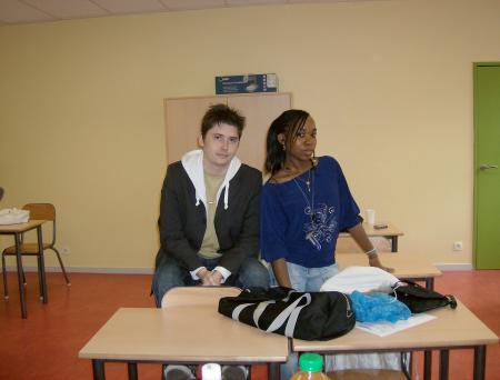 le prof de francais é son éléve modele 